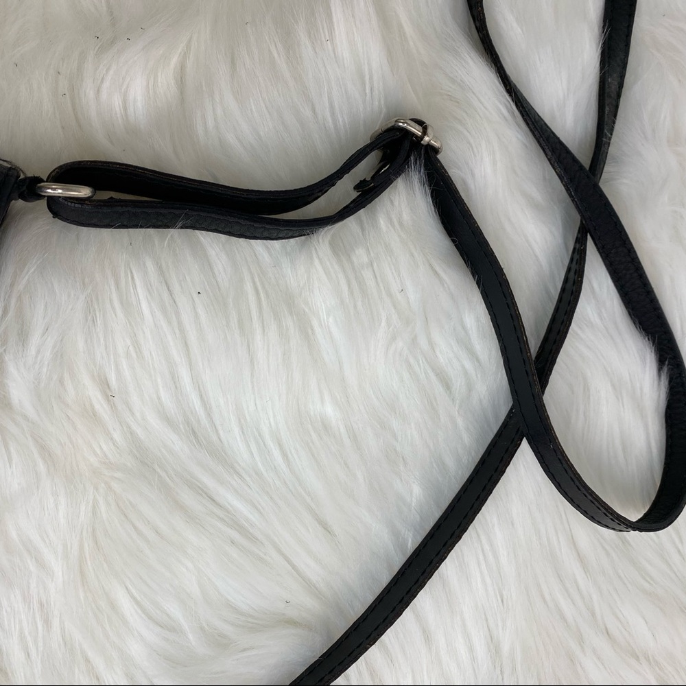 Italian Leather Crossbody Bag - Picture 5 of 9